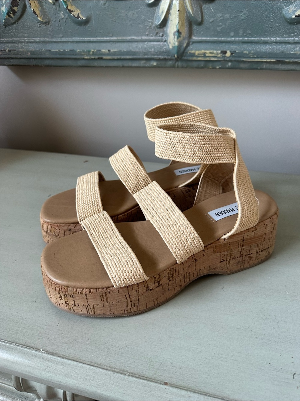 Steve Madden sashes platform sandals 8